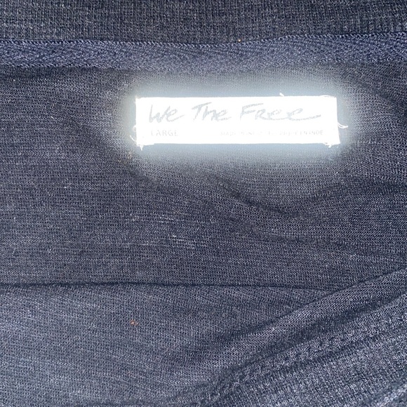 We The Free Tee with Embroidered Fishnet Sleeves size Large EUC - Picture 4 of 10